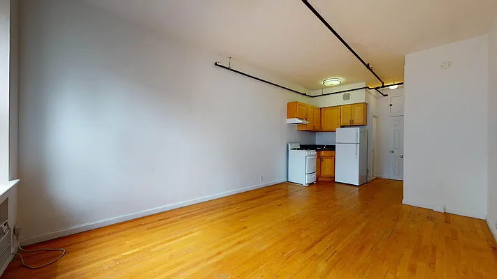 Rented by Bond New York | media 2