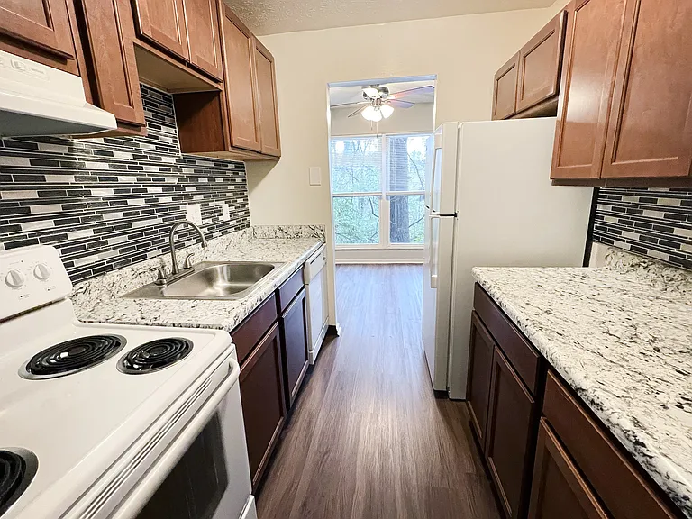 Timber Ridge Apartments — Photo 60