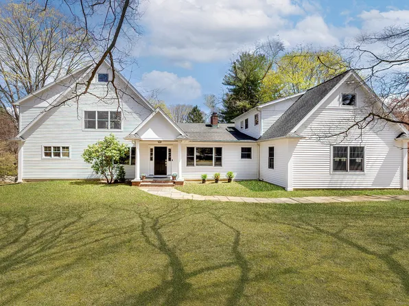 48 Wilton Road West, Ridgefield, CT 06877