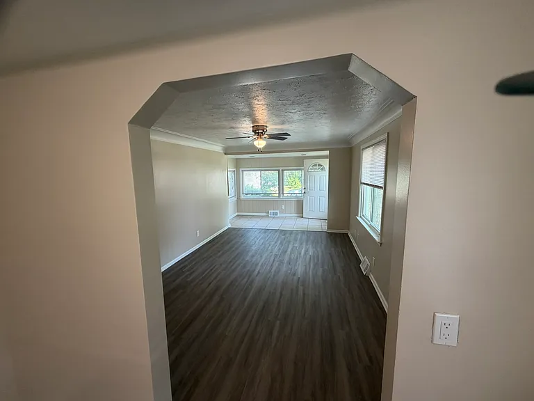 1620 Channing St — Photo 17