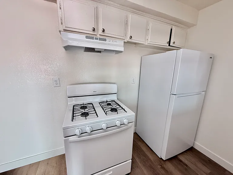 7423 N Lankershim Blvd #2 — Photo 9
