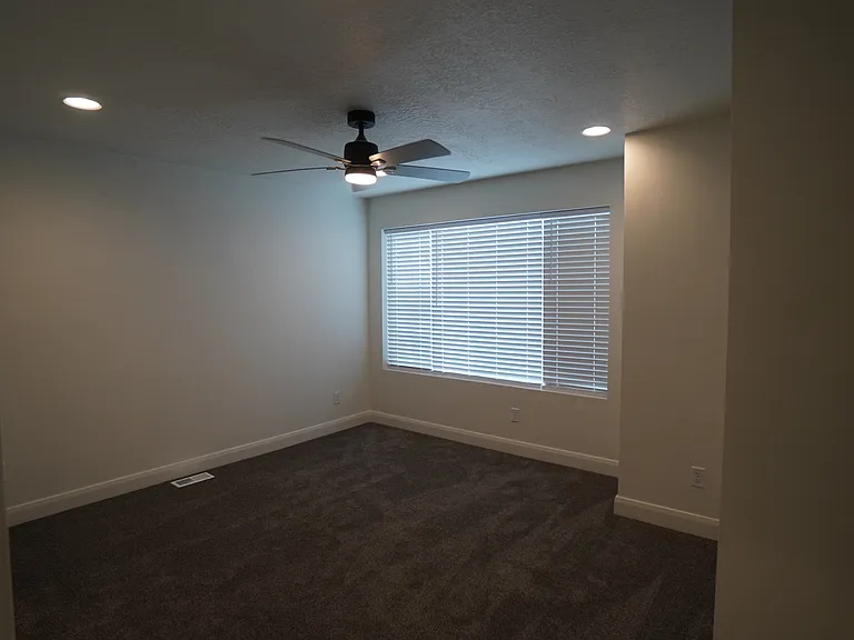 2925 S Highway 89 #11 — Photo 22