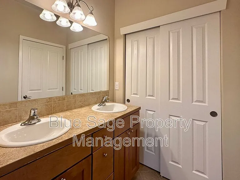 50 Goldenrod Ln — Photo 12