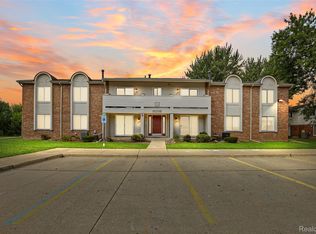 44481 Savery Dr, Canton, MI 48187