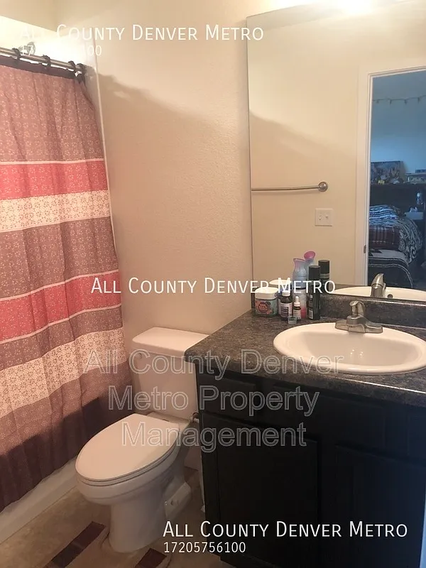 2 bed, 2.5 bath, 1864 sqft, $2,235 — Photo 3