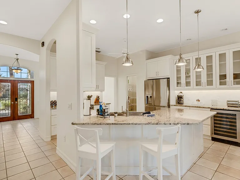 4801 Edgemont Ct — Photo 16