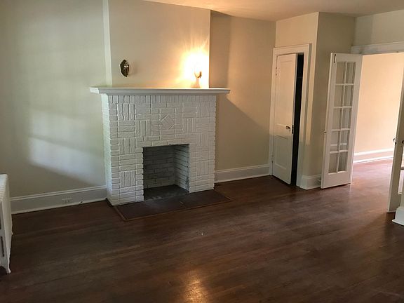 2nd image of 3007 Floyd Ave