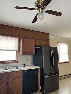 5th image of 865 High St