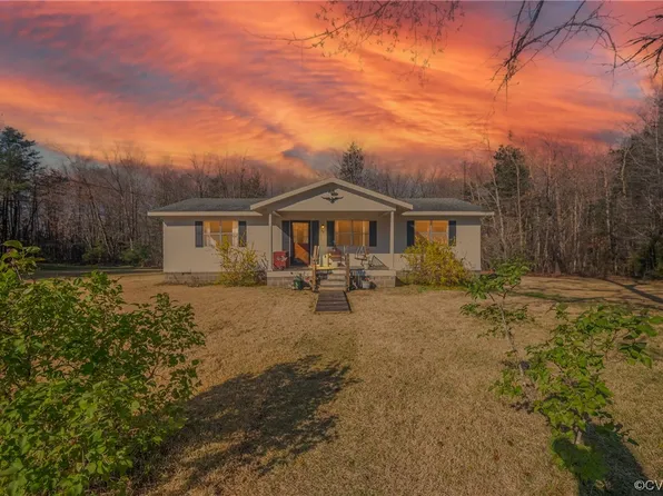 28 Trails End, Cumberland, VA 23040