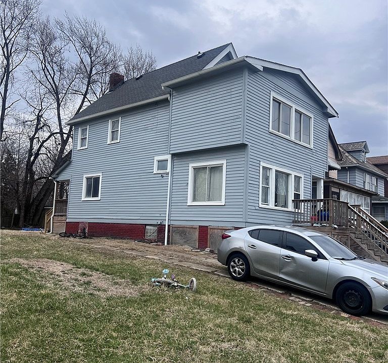 2nd image of 667 E 124th St