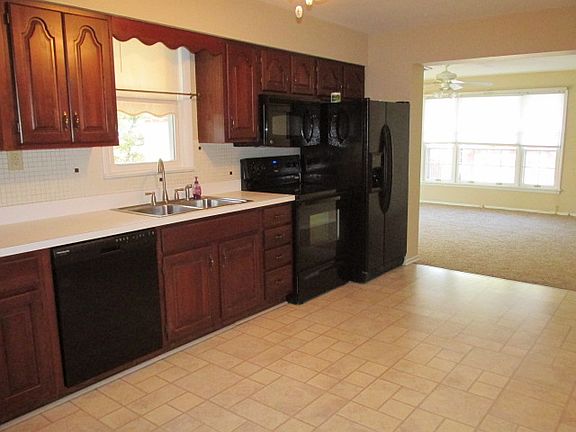 9 kitchen_10212014