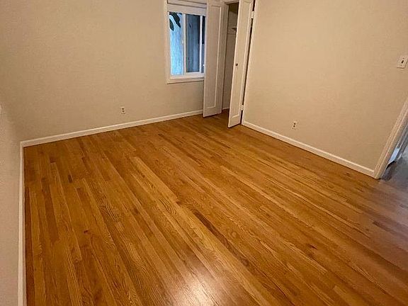 5th image of 1130 Frankfurt Ave