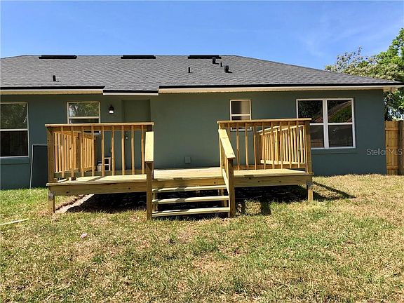 2nd image of 3739 Country Rose Ln