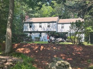 20 Winterberry Dr, Amherst, NH 03031
