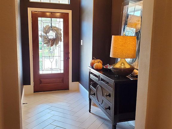 2nd image of 15939 Cottage Ivy Cir