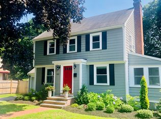 152 Oak St, Reading, MA 01867