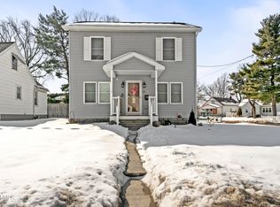 12 Lawndale Ave, Schenectady, NY 12306
