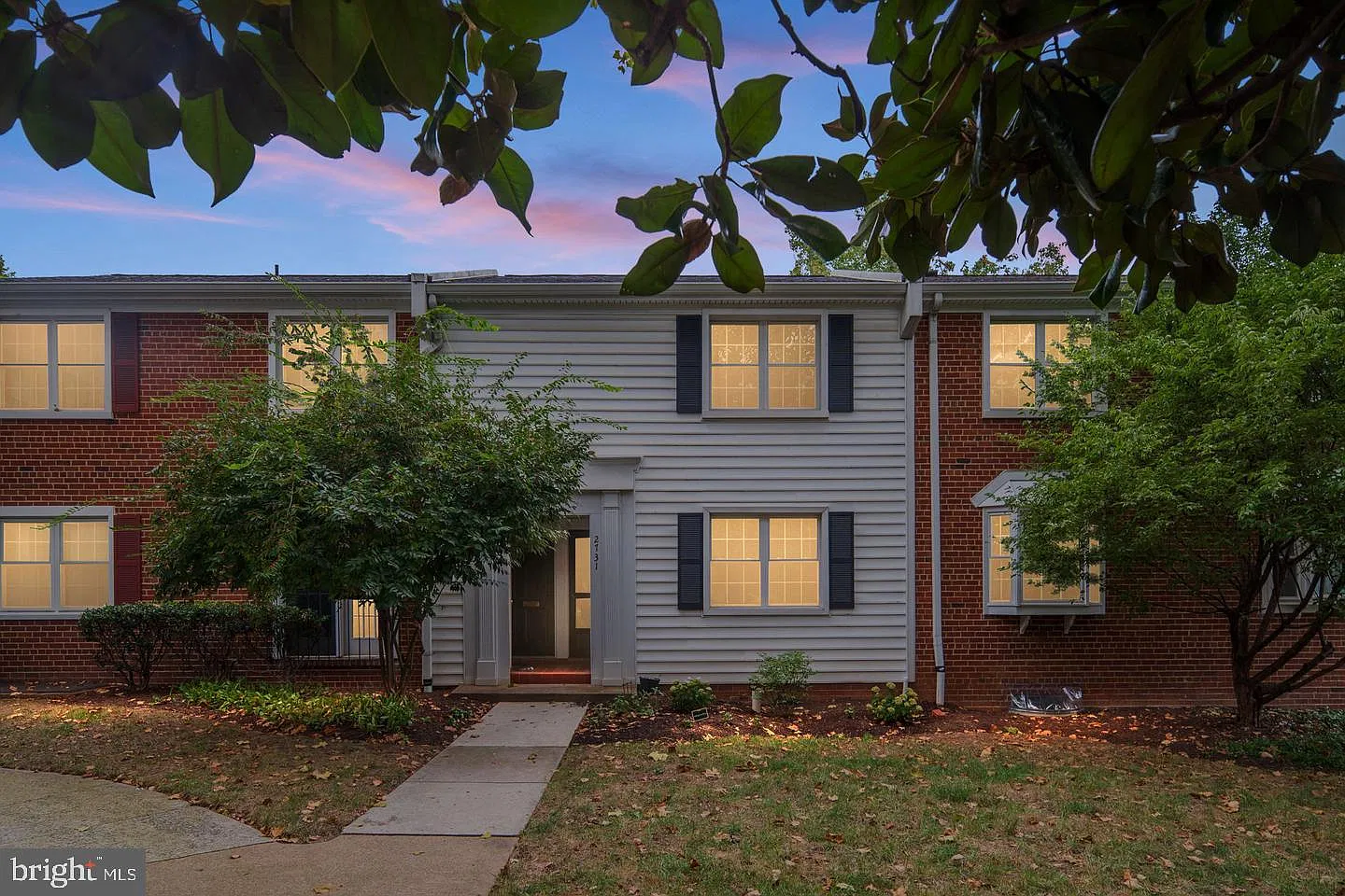 The Arlington — Photo 2