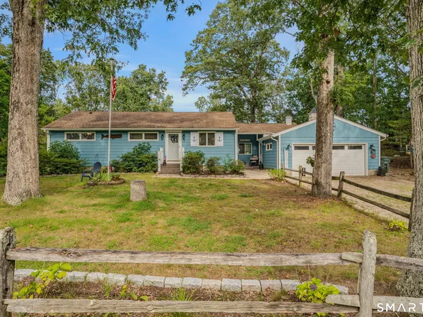 7 Harvard Terrace, Ledyard, CT 06335