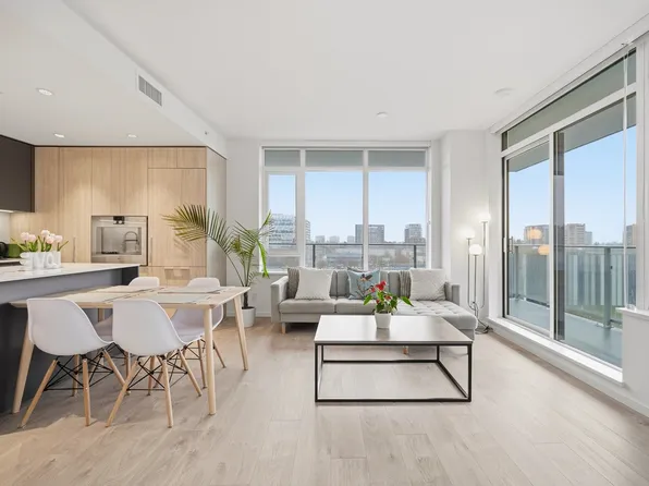 6300 Minoru Blvd #619, Richmond, BC V6Y 1Y2