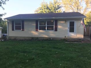 322 E Pleasant View Dr, Des Moines, IA 50315