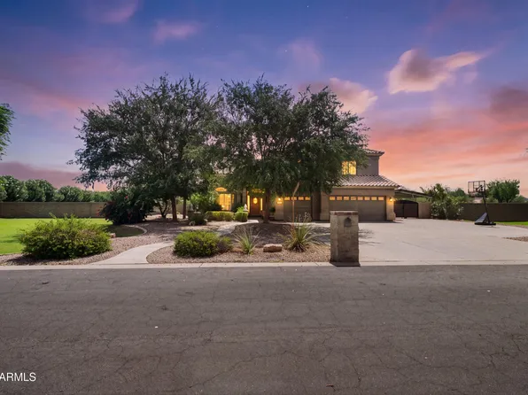 241 S Equestrian Court, Gilbert, AZ 85296