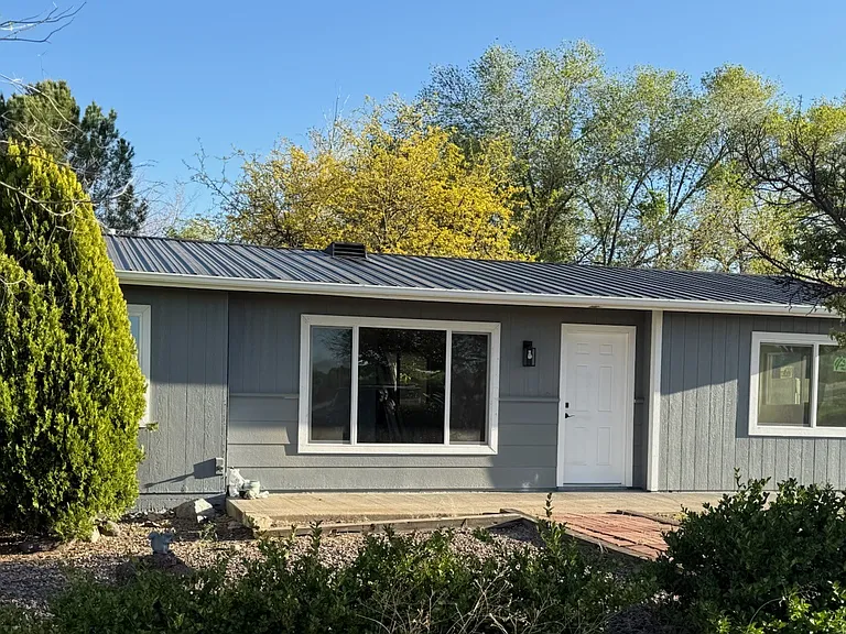 1435 Willow Lake Rd — Photo 1