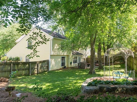 2nd image of 3010 Mulberry Creek Ln