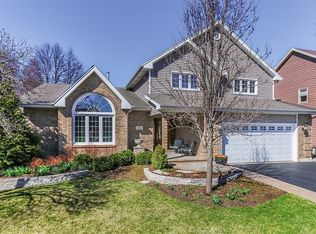 80 E Margaret Ter, Cary, IL 60013