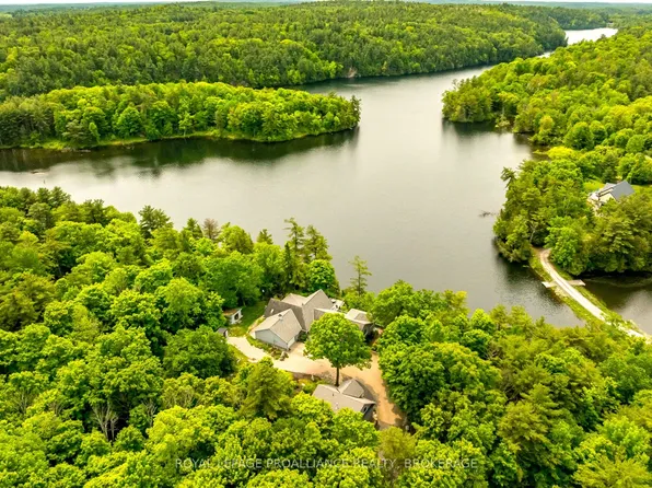 164 A Deans Island Rd, Rideau Lakes, ON K0G 1E0