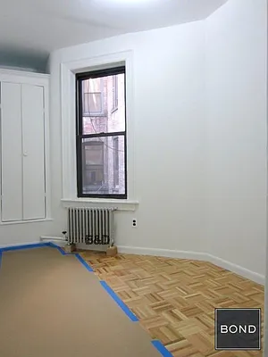 Rented by Bond New York | media 21