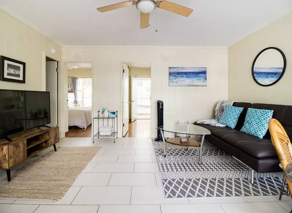 1707 Anapuni St #3