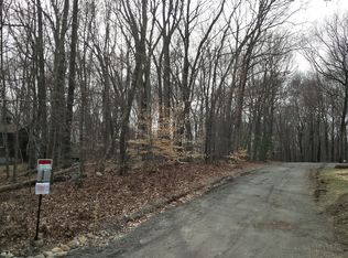 Pam Rd, Lebanon, CT 06249