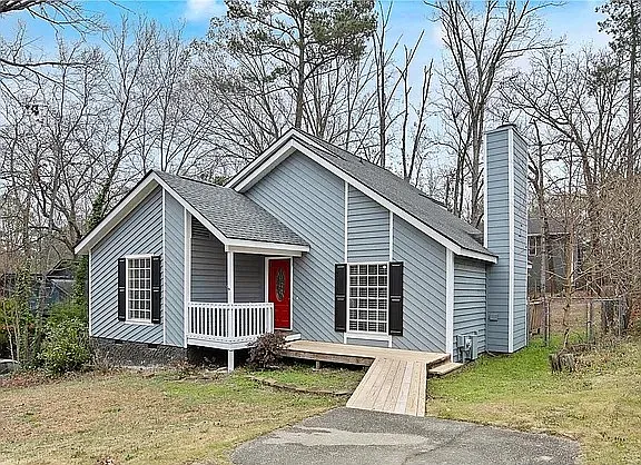 1 bed, 1.5 bath, 1624 sqft, $660 — Photo 3