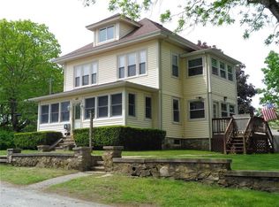 421 Welles St, Woonsocket, RI 02895