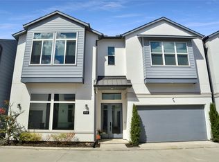 8918 Spring Knoll Forest Dr, Houston, TX 77080