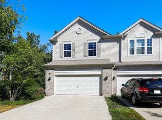 1411 Yellowstone Dr, Streamwood, IL 60107