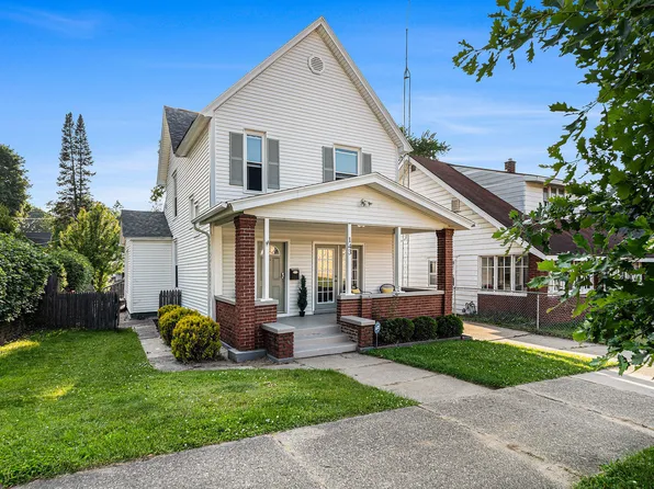 143 Houseman Ave NE, Grand Rapids, MI 49503