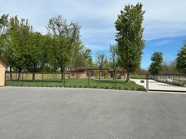 11055 N Highway 88 — Photo 1