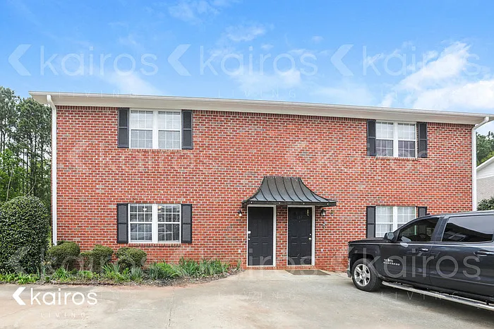 135 Fawn Dr — Photo 1