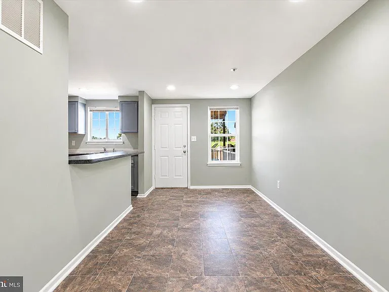 3426 Round Rd — Photo 3
