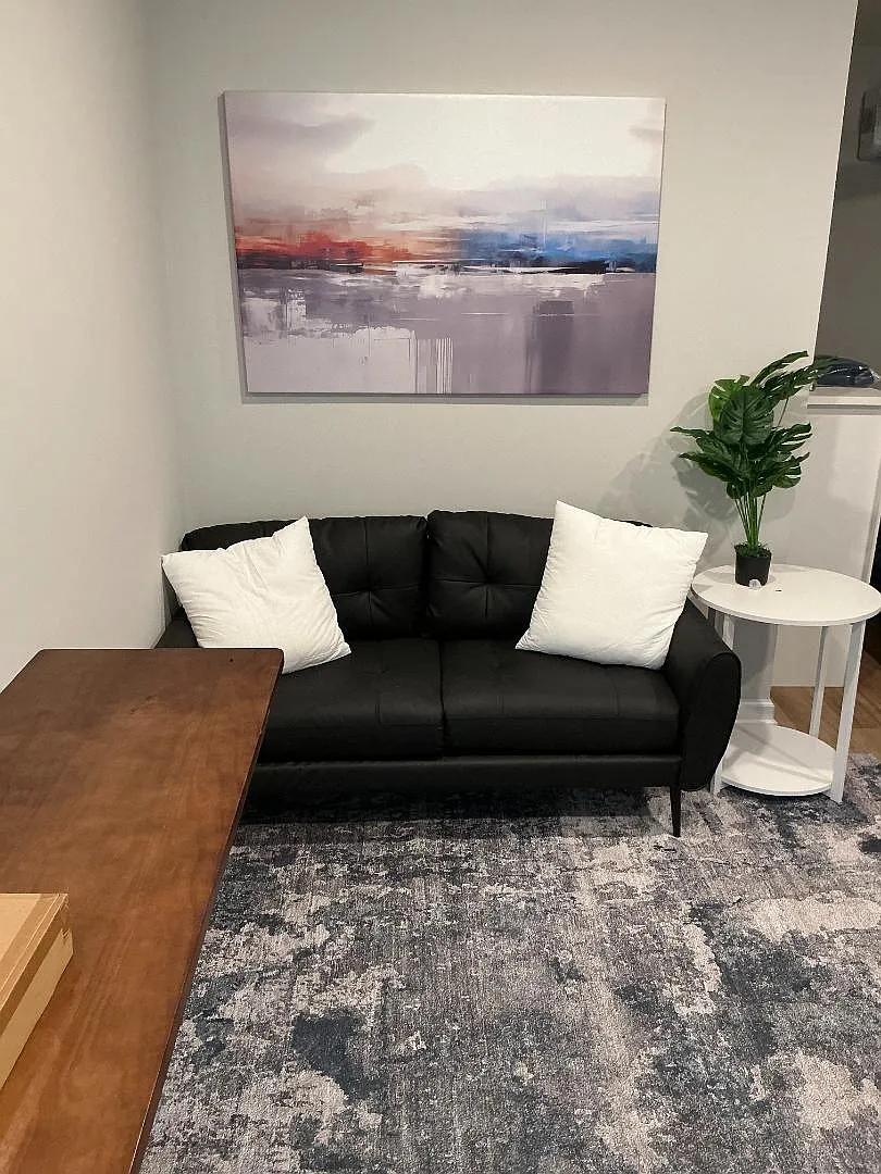733 W 52nd St - Studio Unit A-5 — Photo 4