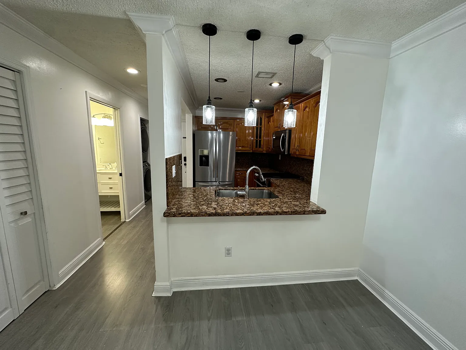 2 bed, 2.5 bath, 1280 sqft, $2,500 — Photo 1