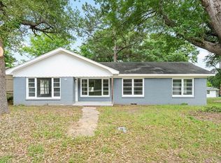 502 N Tyler St, Big Sandy, TX 75755