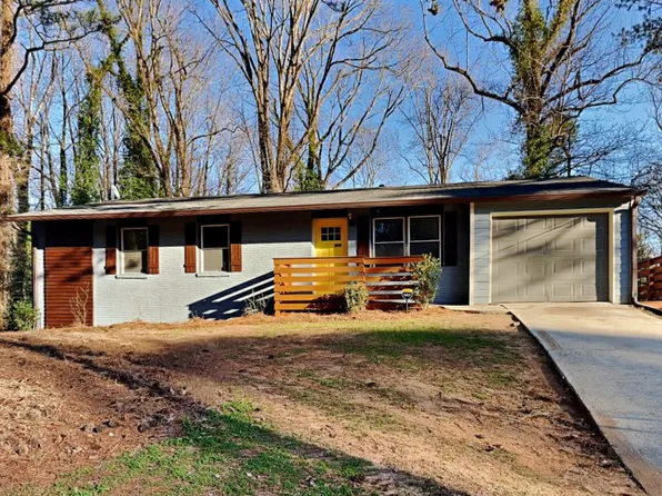 2952 W Peek Rd NW, Atlanta, GA 30318