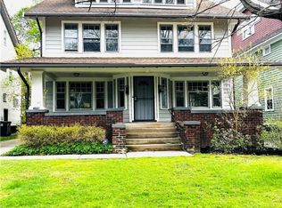 3156 E Derbyshire Rd, Cleveland Heights, OH