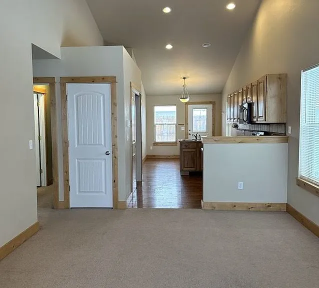 170 Talon Way #C — Photo 7