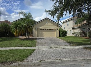1861 Windward Oaks Ct, Kissimmee, FL 34746