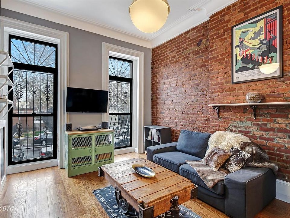 1st image of 156 Macon St #2A