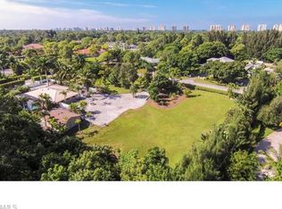 680 Myrtle Rd, Naples, FL 34108